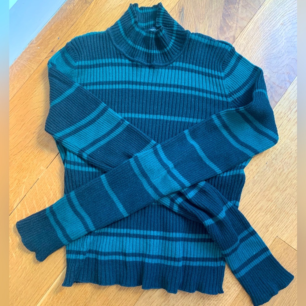 Brandy Melville long sleeve green and black striped top